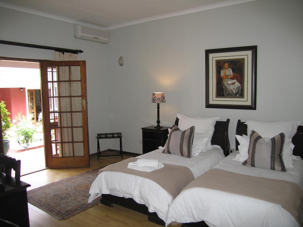 Beaufort Manor Country Lodge Beaufort West Exterior photo