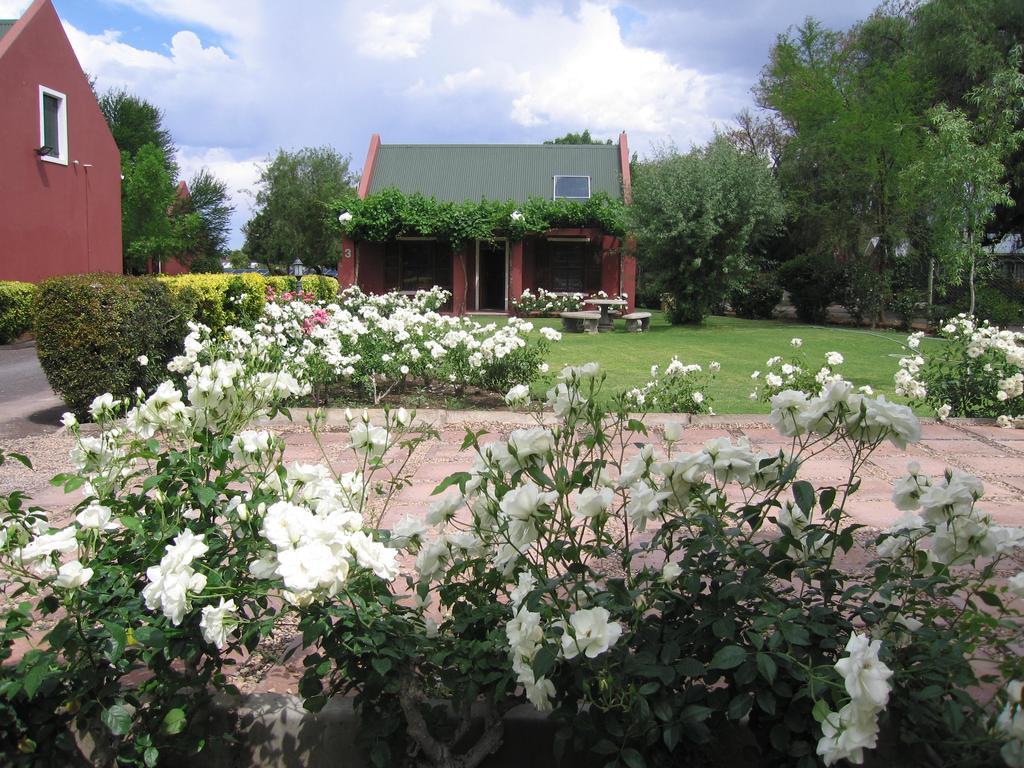 Beaufort Manor Country Lodge Beaufort West Exterior photo