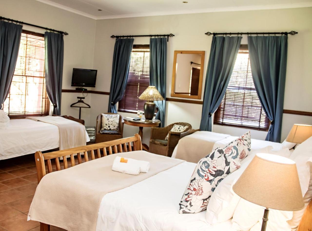 Beaufort Manor Country Lodge Beaufort West Exterior photo