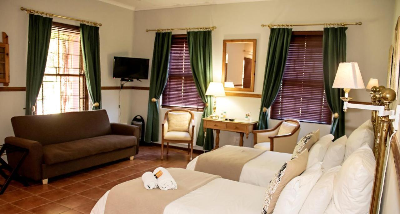 Beaufort Manor Country Lodge Beaufort West Exterior photo