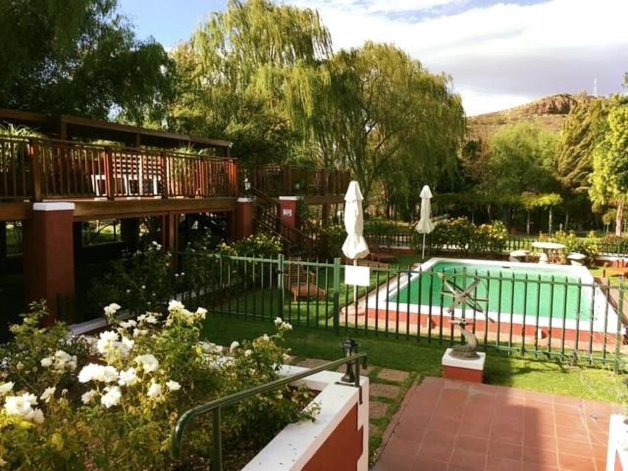 Beaufort Manor Country Lodge Beaufort West Exterior photo
