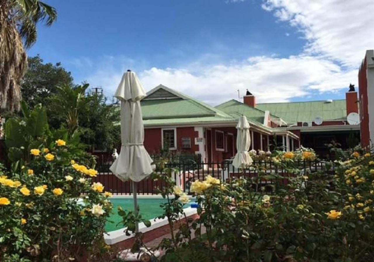 Beaufort Manor Country Lodge Beaufort West Exterior photo